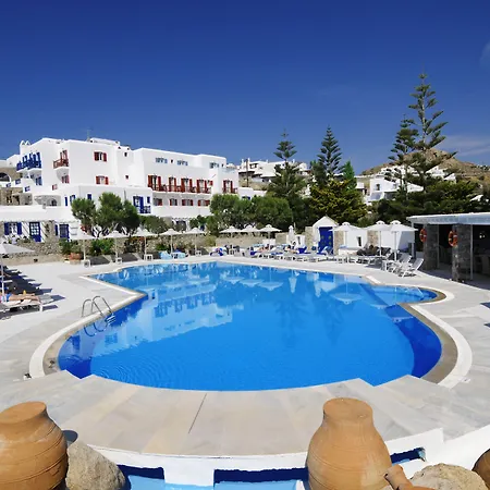 Kamari 3* Platis Gialos