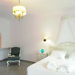 Hotel Kamari 3*